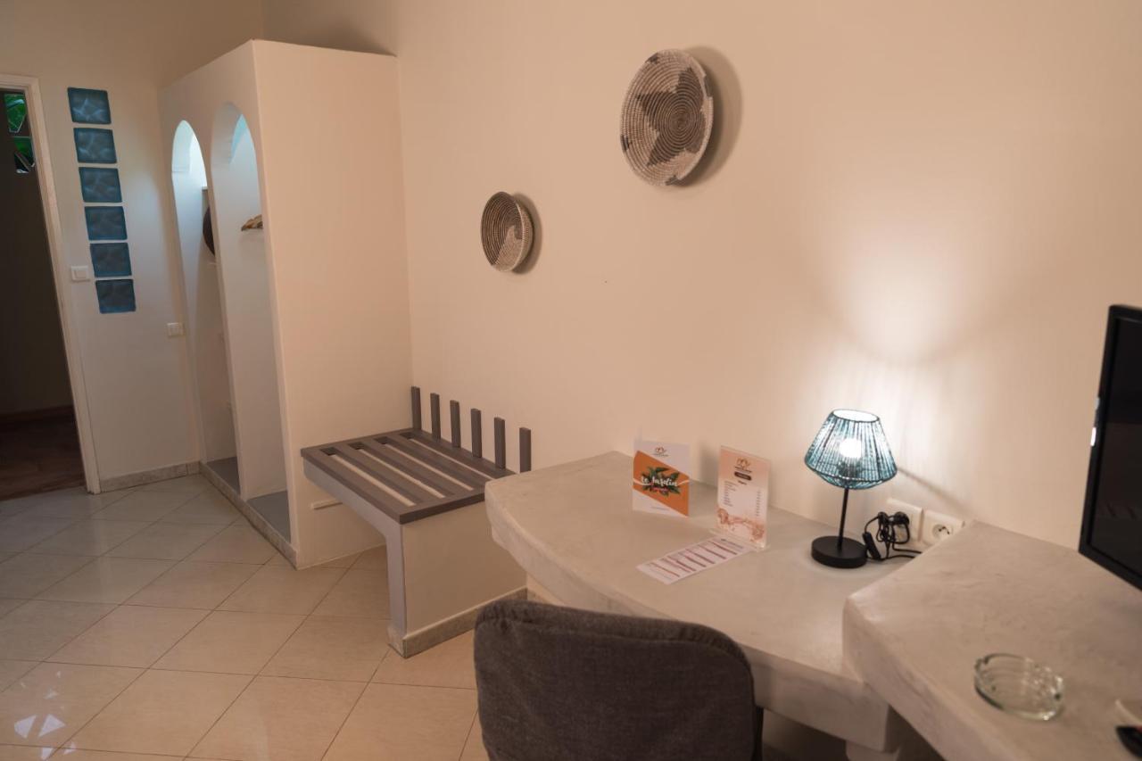 Airport Hotel Casino Du Cap-Vert Dakar Esterno foto