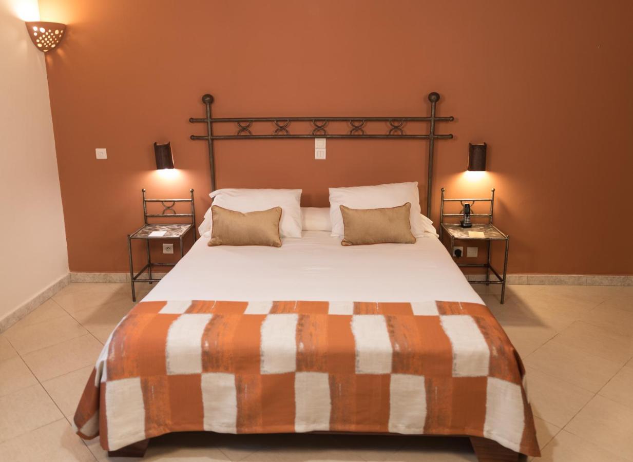 Airport Hotel Casino Du Cap-Vert Dakar Esterno foto