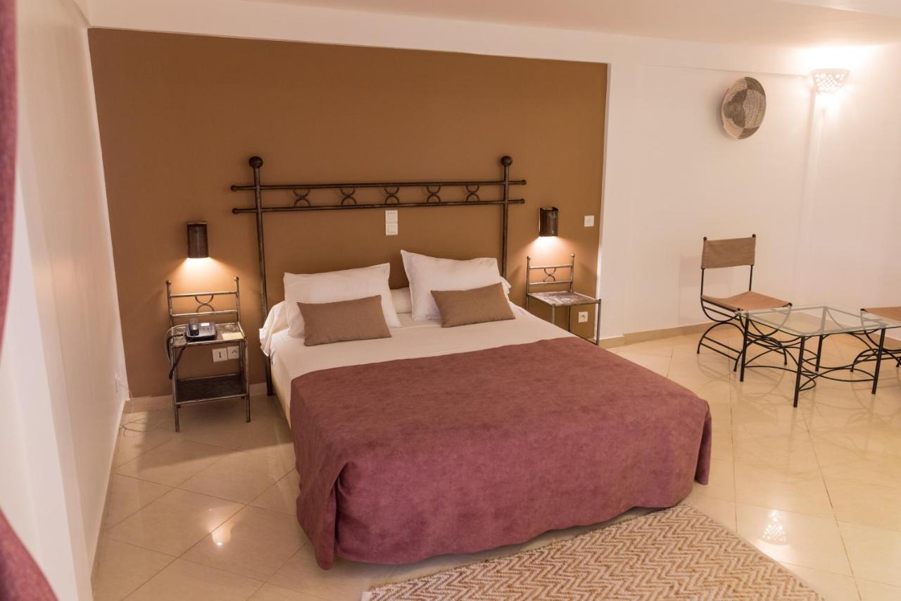 Airport Hotel Casino Du Cap-Vert Dakar Esterno foto