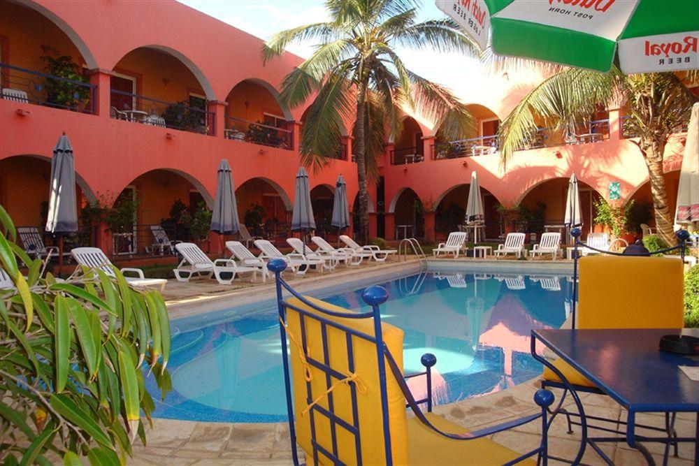 Airport Hotel Casino Du Cap-Vert Dakar Esterno foto